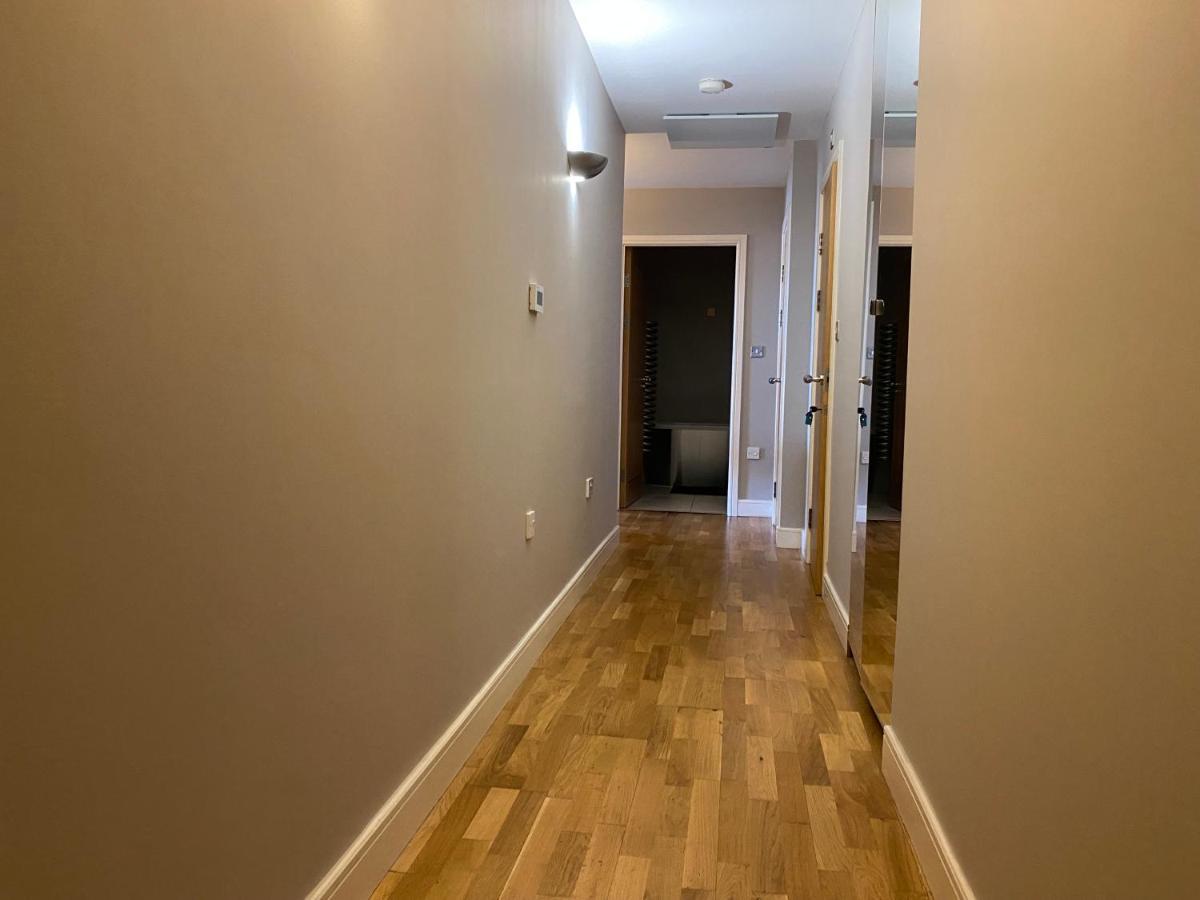 High View Serviced Apartment Cardiff Esterno foto