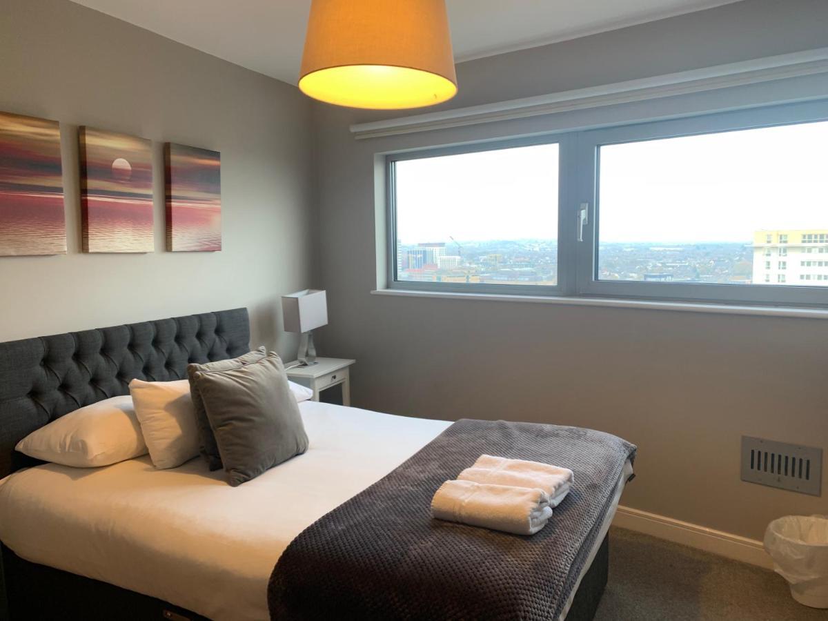 High View Serviced Apartment Cardiff Esterno foto